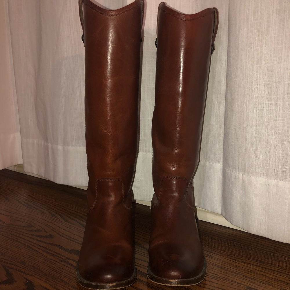 FRYE WOMEN’S MELISSA BUTTON BOOT